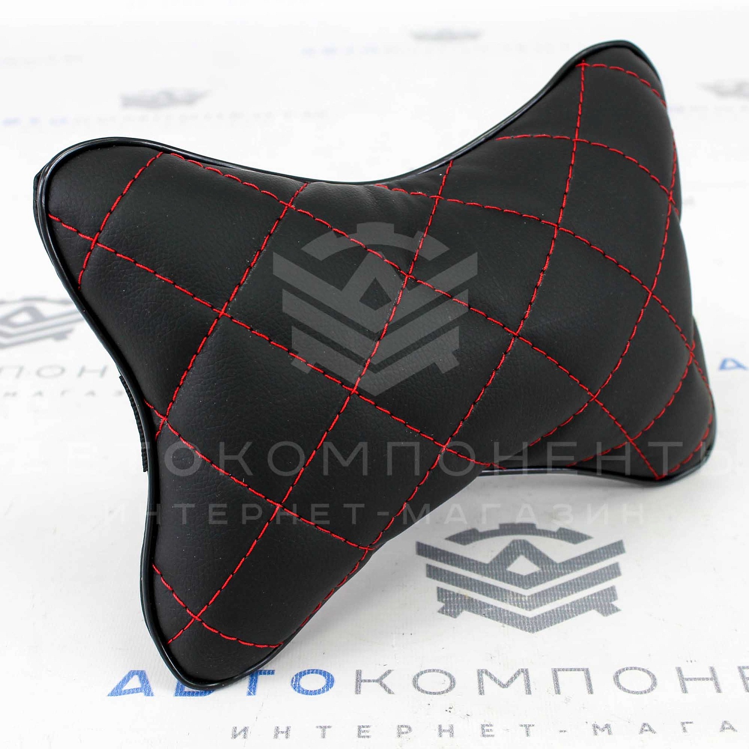 Подушка подголовника с прострочкой "Квадрат по диагонали"