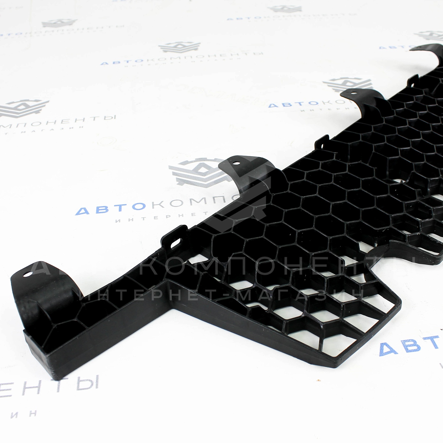 Усилитель переднего бампера (нижний) Лада Vesta