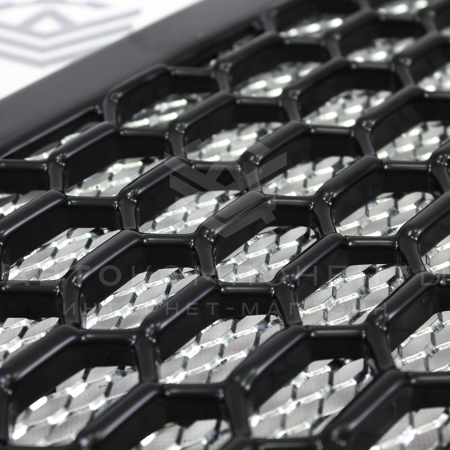 Решетка радиатора "СОТЫ" ВАЗ 2107