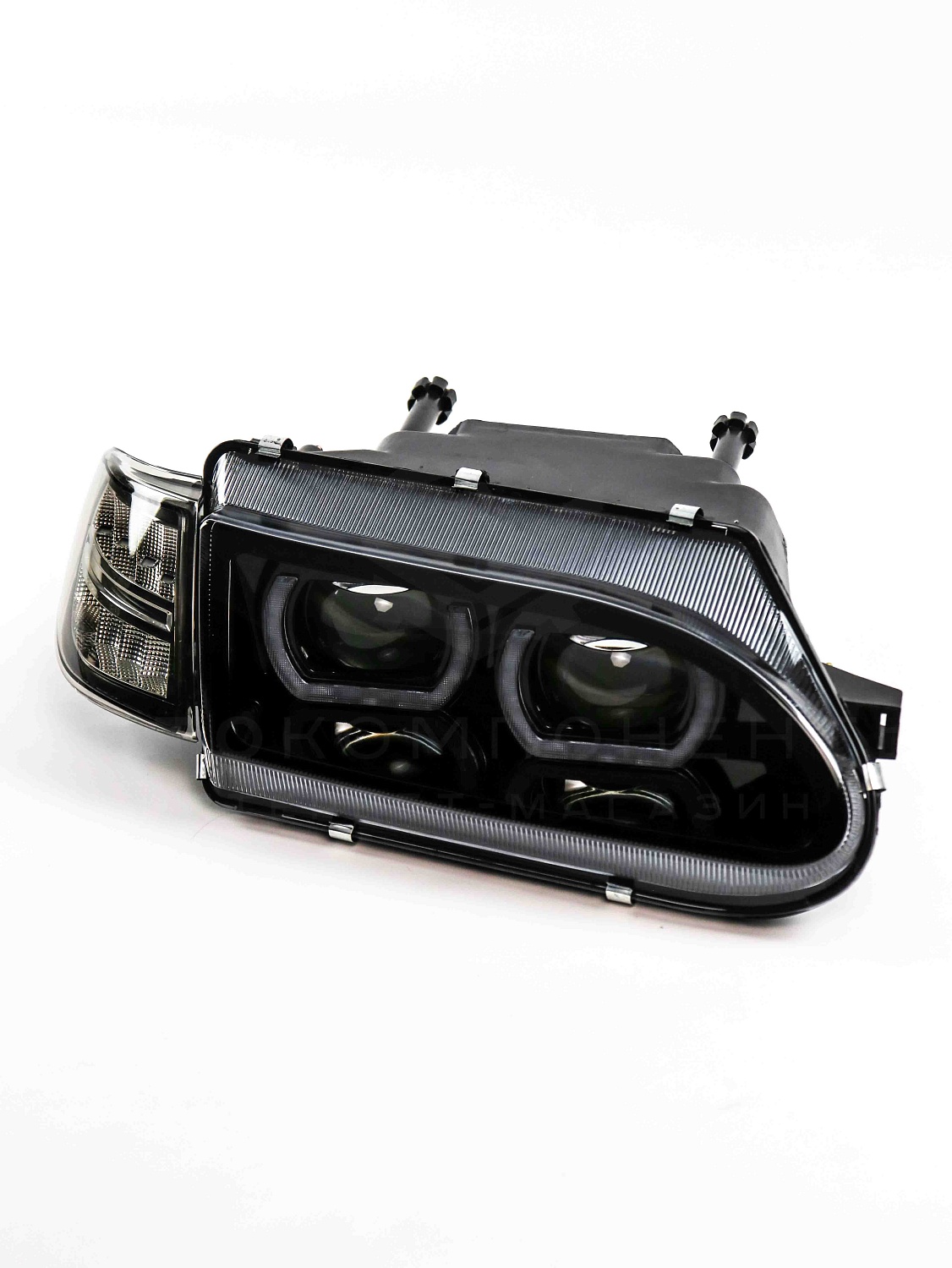 Светодиодные фары в стиле “BMW” с ДХО (4 LED линзы) ВАЗ 2113, 2114, 2115