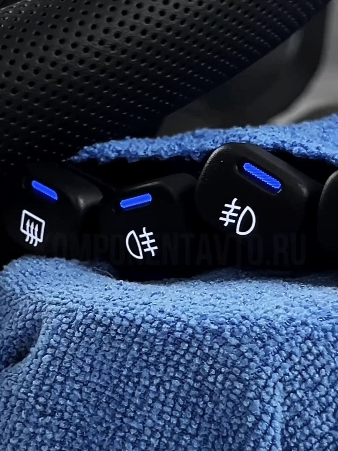 Комплект салона в коже (Евро-обшивки + контурная подсветка) ВАЗ 2110-2112